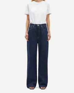 SHELLY JEANS | DARK LAKE SAMSOE SAMSOE
