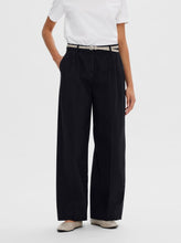 Load image into Gallery viewer, SLFMERLA HW EXTRA WIDE PANT  | DARK SAPPHIRE SELECTED