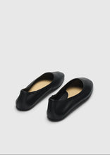Load image into Gallery viewer, SLFELIA LEATHER BALLERINA | BLACK SELECTED