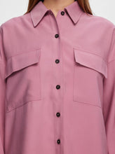 Load image into Gallery viewer, SLFALIENOR LS CARGO SHIRT  | FOXGLOVE SELECTED