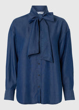 Load image into Gallery viewer, SLFJANNA RELAXED CHAMBRAY SHIRT | DARK BLUE