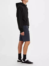 Charger l&#39;image dans la galerie, XX CHINO SHORT II | BALTIC NAVY LEVI&#39;S