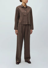 Load image into Gallery viewer, ELIO-M, CASSI, TOP/T-SHIRT | CHOCOLATE BROWN MBYM