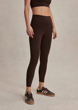 Load image into Gallery viewer, Varley FREESOFT HIGH RISE LEGGING 28 | COFFEE BEAN