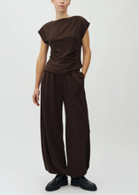 Load image into Gallery viewer, BOSKO LUXE NERITH-M PANT | JAVA MBYM