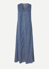 Load image into Gallery viewer, SASKYLAR DRESS |  MEDIUM DENIM BLUE SAMSOE SAMSOE