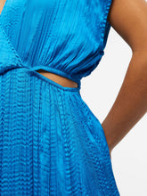 Load image into Gallery viewer, OBJANNA S/S LONG DRESS | SWEDISH BLUE