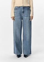 Load image into Gallery viewer, OBMARTINE WIDE JEANS | MEDIUM BLUE DENIM