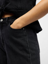 Load image into Gallery viewer, oBJMOJI ZARAFINE HW SUPER WIDE JEANS | BLACK DENIM OBJECT