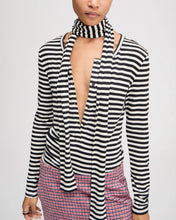 Load image into Gallery viewer, LEVOMA TOP | BLACK MUNTHE