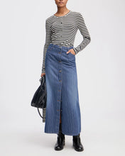 Load image into Gallery viewer, LEVOMA TOP | BLACK MUNTHE