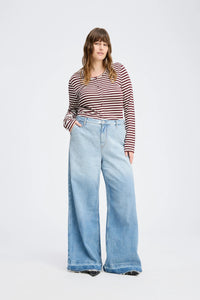 LECUBE PANT | LIGHT BLUE MUNTHE