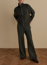 Load image into Gallery viewer, Varley THE WIDE LEG PANT 30 | OLIVE MARL