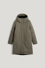 Load image into Gallery viewer, Tretorn ROW INSULATED PARKA | BELUGA
