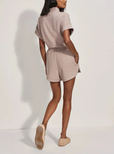 Charger l&#39;image dans la galerie, OLLIE HIGH RISE SHORT | TAUPE MARL VARLEY