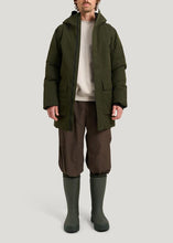 Load image into Gallery viewer, BEAM INSULATED PARKA | ROSIN TRETORN