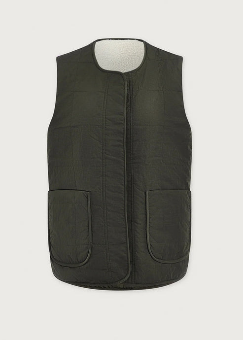 AUDREA REVERSIBLE GILET | SANDSHELL FOREST NIGHT VARLEY