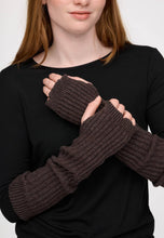 Load image into Gallery viewer, Armwarmers: Brown melange / One Size