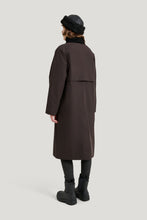 Load image into Gallery viewer, Tretorn DAWN COAT | DARK CHOCOLATE