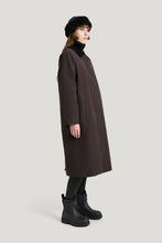 Load image into Gallery viewer, Tretorn DAWN COAT | DARK CHOCOLATE