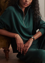 Load image into Gallery viewer, Varley HAWLEY HALF ZIP SWEAT | PONDEROSA PINE