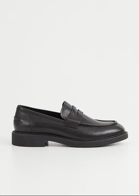 ALEX M LOAFERS | BLACK VAGABOND