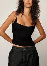 Load image into Gallery viewer, TOMA TOP | BLACK HERSKIND