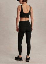 Load image into Gallery viewer, Varley FREESOFT HIGH RISE LEGGING 25 | BLACK
