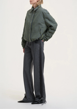 Load image into Gallery viewer, JUTE BOMBER JACKET | GREEN OUR SISTER
