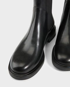 FREYA CHELSEA | BLACK VAGABOND