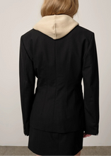 Load image into Gallery viewer, WASTY FIFFET BLAZER | GREY PINESTRIPE HERSKIND