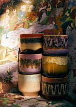 Charger l&#39;image dans la galerie, 70&#39;S CERAMIC SCENTED CANDLE | VANCOUVER HK LIVING