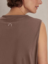 Load image into Gallery viewer, Varley NOLAN SEAMLESS LONGLINE TANK | COFFEE QUARTZ
