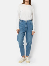 Load image into Gallery viewer, EDGAR DENIM | MID-BLUE by AME