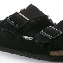 Charger l&#39;image dans la galerie, ARIZONA SHEARLING | BLACK BIRKENSTOCK