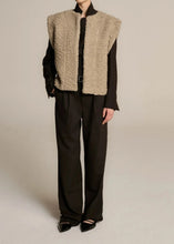 Charger l&#39;image dans la galerie, AYAKA&#39;CL TEDDY WAISTCOAT | SAND CLUB L&#39;AVENIR