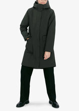 Charger l&#39;image dans la galerie, ALLYSON HEAVY WINTER JACKET | SHELTER GREEN ELVINE