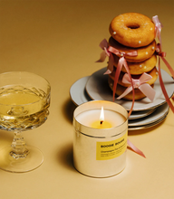 Load image into Gallery viewer, SCENTED CANDLE 250G | CHAMPAGNE FIZZ &amp; BRIOCHE KISS BOOGIE BOUGIE