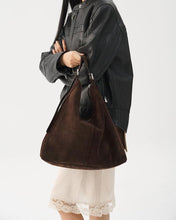 Load image into Gallery viewer, HILO HANDBAG | COFFEE VAGABOND