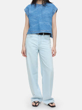 Load image into Gallery viewer, DENIM TOP | MID BLUE CLOSED