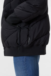 QUILTED JACKET | BLACK CLOSED