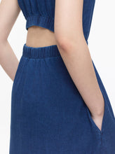 Load image into Gallery viewer, LINEN-MIX MAXI DRESS | DARK BLUE CLOSED