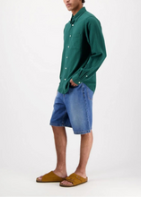 Load image into Gallery viewer, KONGA LS SHIRT | BOTANICAL GREEN CASTART