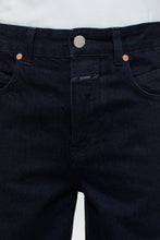 Load image into Gallery viewer, NIKKA WIDE JEANS | DARK BLUE CLOSED