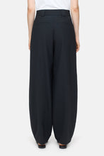 Load image into Gallery viewer, WENDLYN WIDE PANTS | BLACK CLOSED