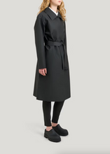 Load image into Gallery viewer, RAVEN COAT | BLACK TRETORN