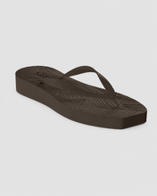 Load image into Gallery viewer, TAPERED PLATFORM FLIP FLOPS | BROWN SLEEPERS