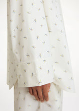 Load image into Gallery viewer, DERRIS SHIRT | MINI FLOWER PRINT