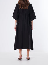 Charger l&#39;image dans la galerie, RELAXED TIE WAIST DRESS | BLACK COTTON EMIN &amp; PAUL