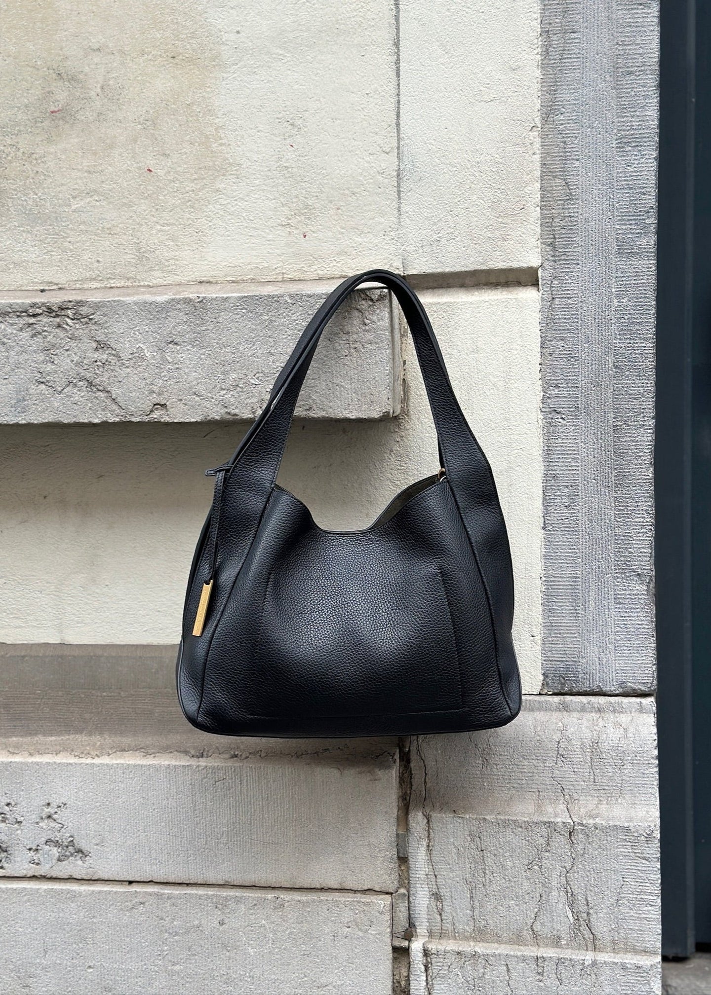 ELLES SHOULDERBAG | BLACK SMAAK